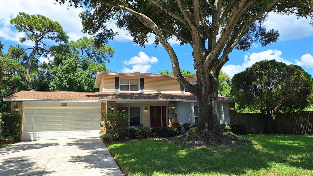 28 HARBOR LAKE CIRCLE SAFETY HARBOR, FL 34695