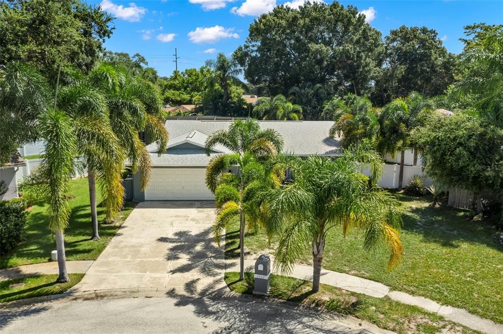 1967 TRENT COURT CLEARWATER, FL 33763