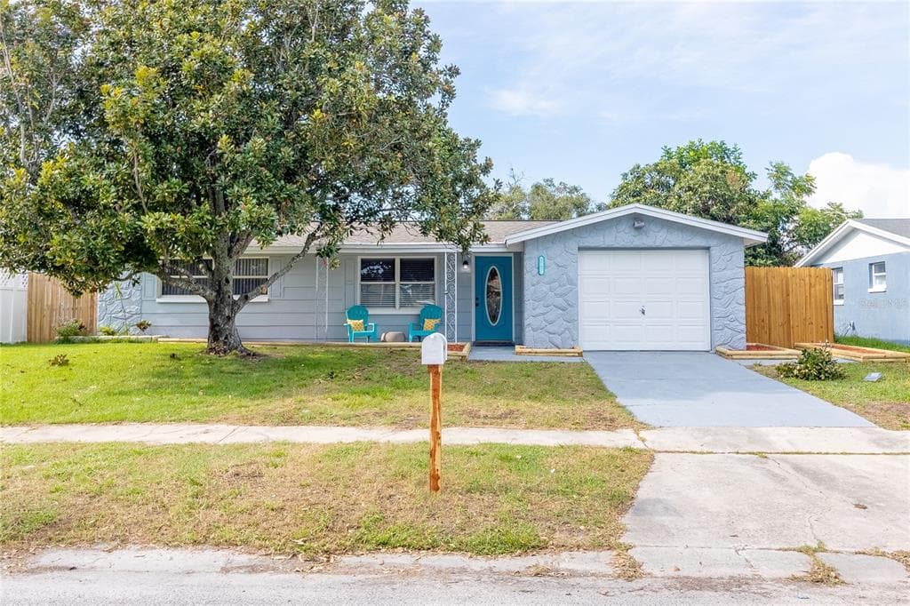 5707 RIDDLE ROAD HOLIDAY, FL 34690