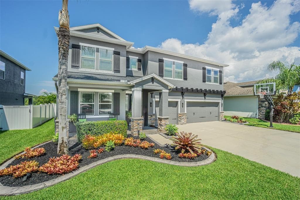 13617 ARTESA BELL DRIVE