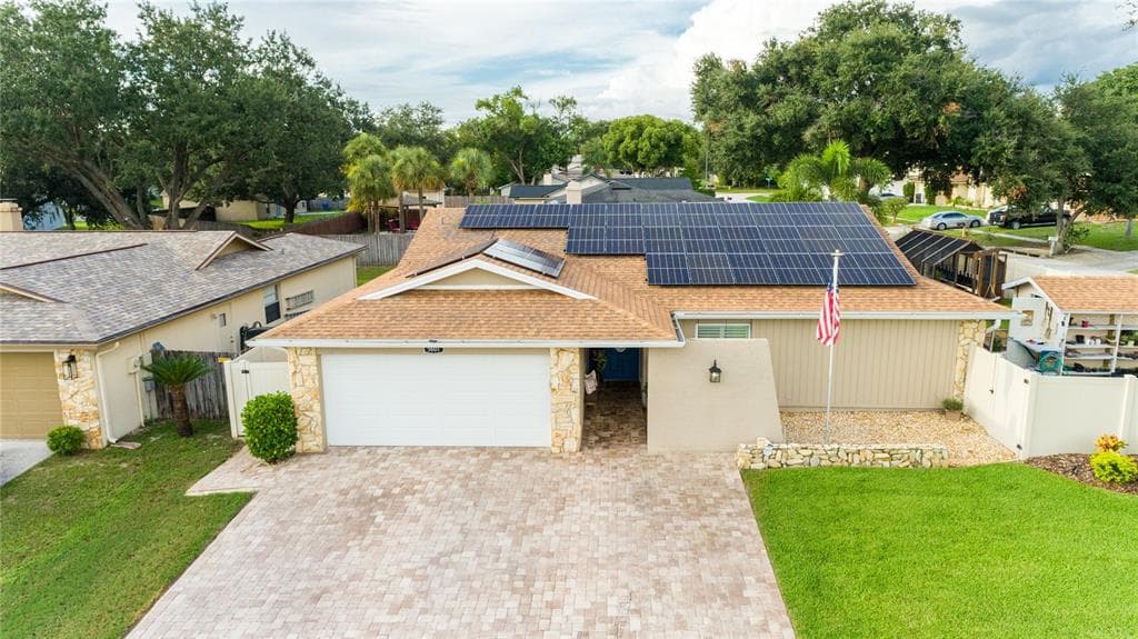 5601 TERN COURT TAMPA, FL 33625