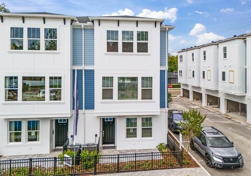6605 N NEBRASKA UNIT 5 TAMPA, FL 33604