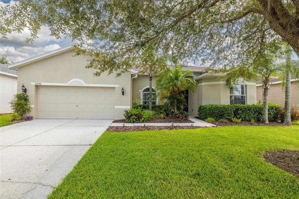 10048 CLEGHORN DRIVE SAN ANTONIO, FL 33576