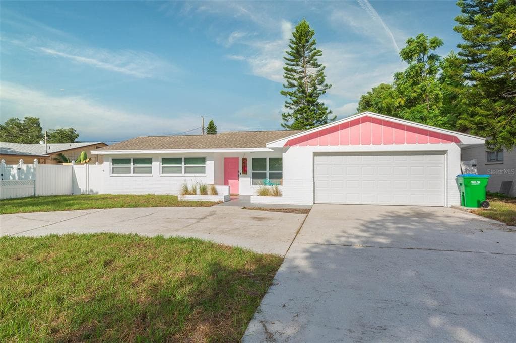 8432 136TH STREET SEMINOLE, FL 33776