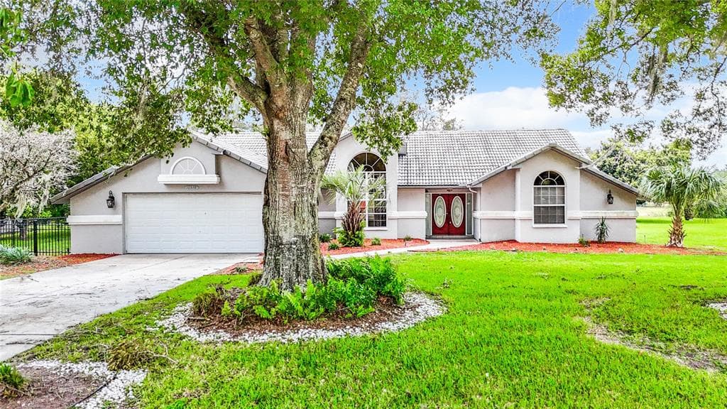 10578 WOODLAND WATERS BOULEVARD WEEKI WACHEE, FL 34613