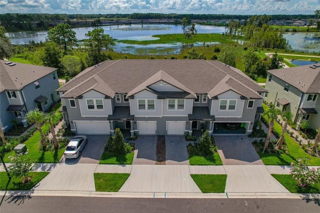8858 GALLANTREE PLACE LAND O LAKES, FL 34637