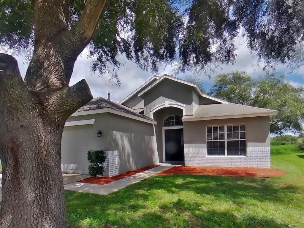 1348 AVONWOOD COURT LUTZ, FL 33559