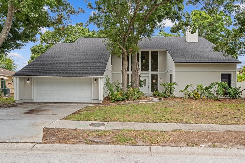 5841 BAY PINES LAKES BOULEVARD ST PETERSBURG, FL 33708
