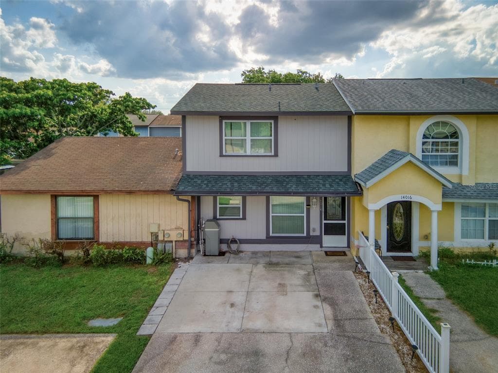 14014 VILLAGE VIEW DRIVE TAMPA, FL 33624
