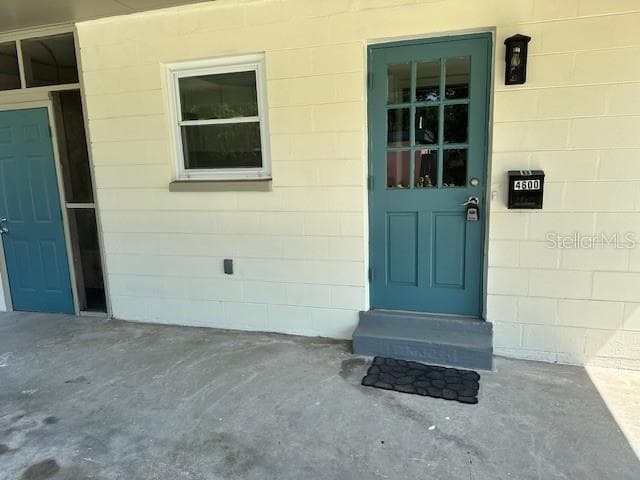 4600 4TH AVENUE N UNIT B ST PETERSBURG, FL 33713