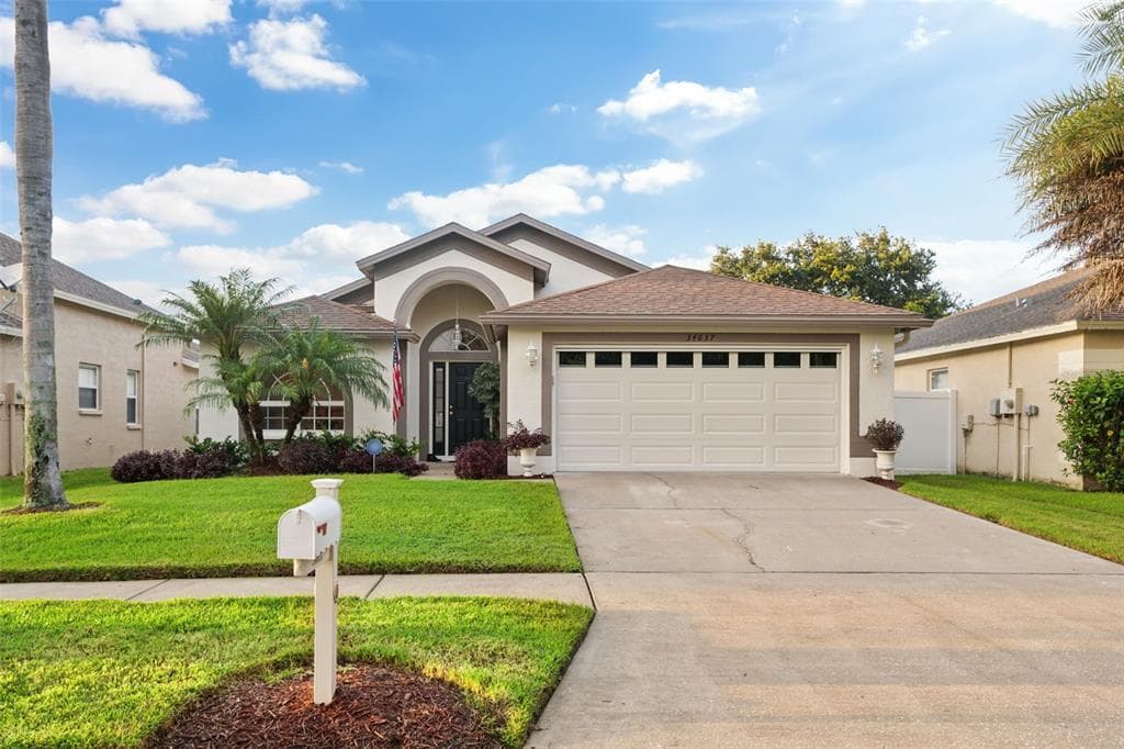 34637 BIRCHMONT LANE ZEPHYRHILLS, FL 33541