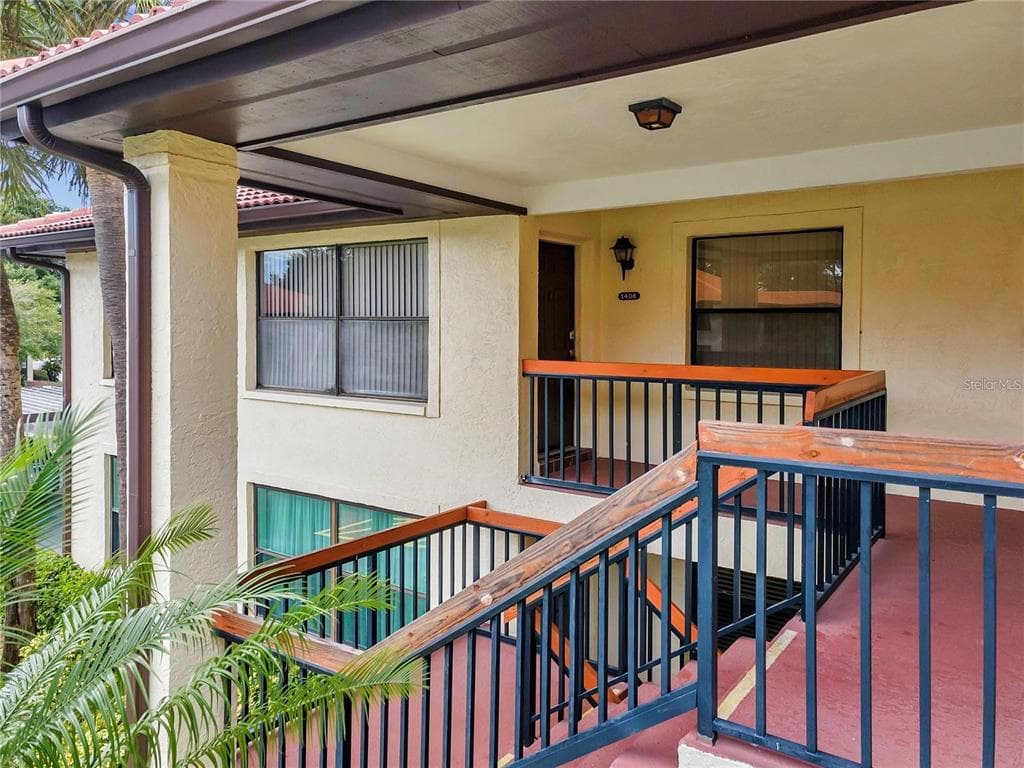 1408 HAMMOCK PINE BOULEVARD UNIT 1408 CLEARWATER, FL 33761