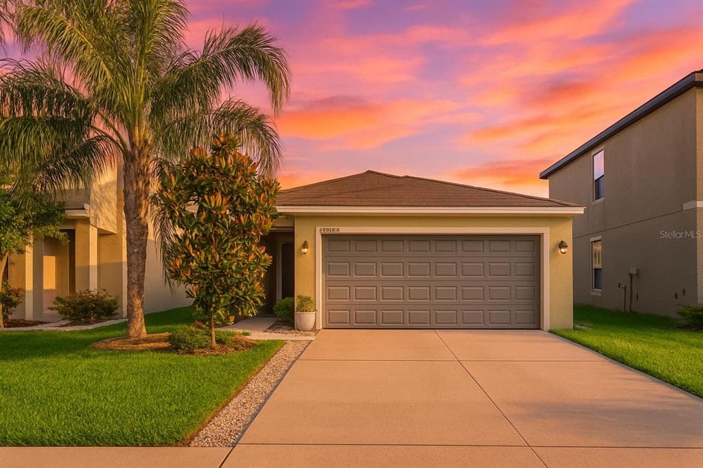 10205 SUMMER KISS AVENUE