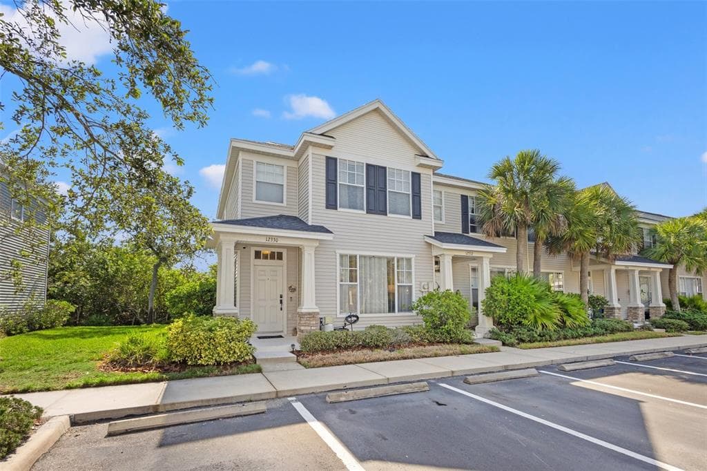 12330 COUNTRY WHITE CIRCLE TAMPA, FL 33635