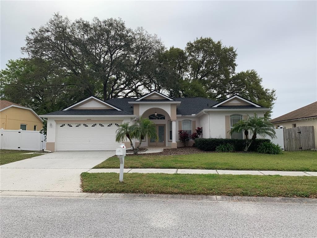 24410 ROLLING VIEW COURT LUTZ, FL 33559