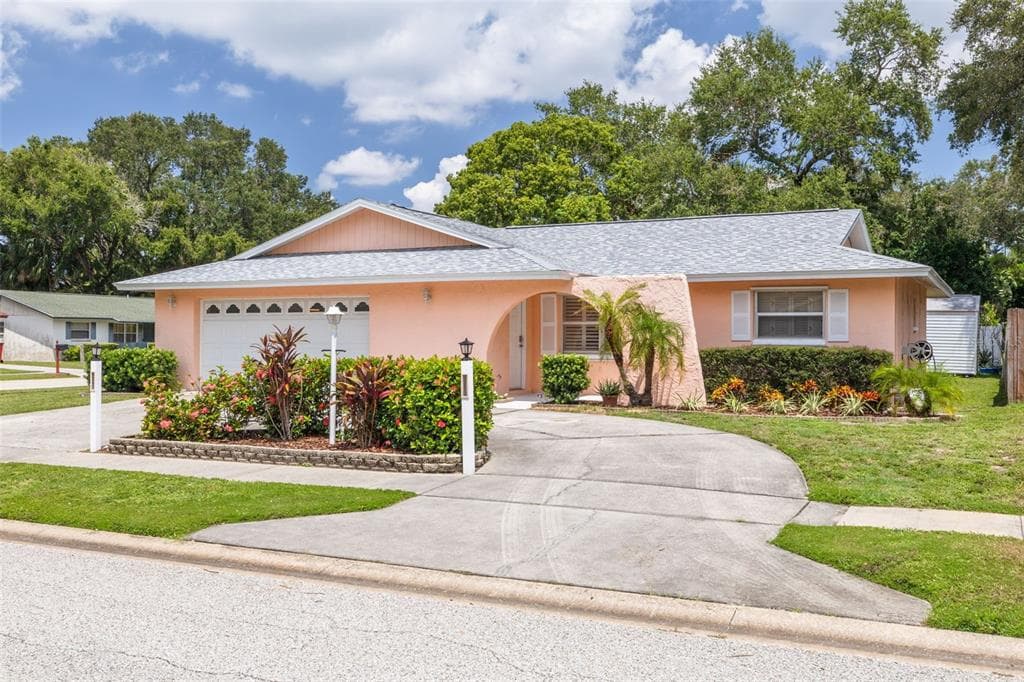 7297 56TH AVENUE N ST PETERSBURG, FL 33709