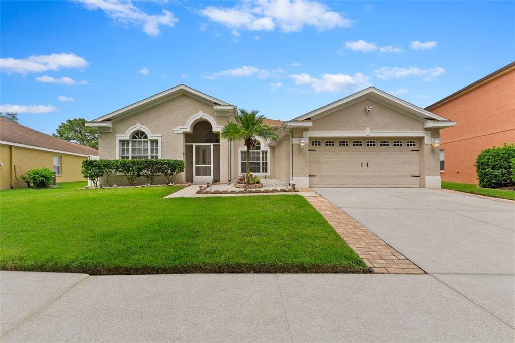19148 DOVE CREEK DRIVE TAMPA, FL 33647
