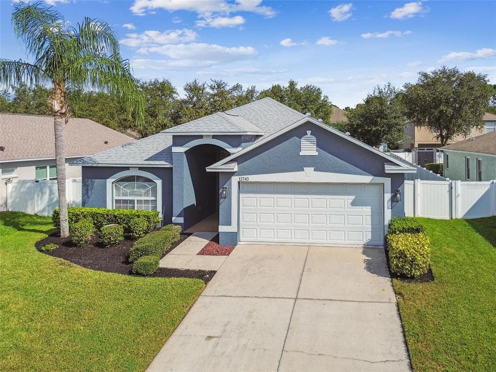 13743 ROYSTON BEND HUDSON, FL 34669