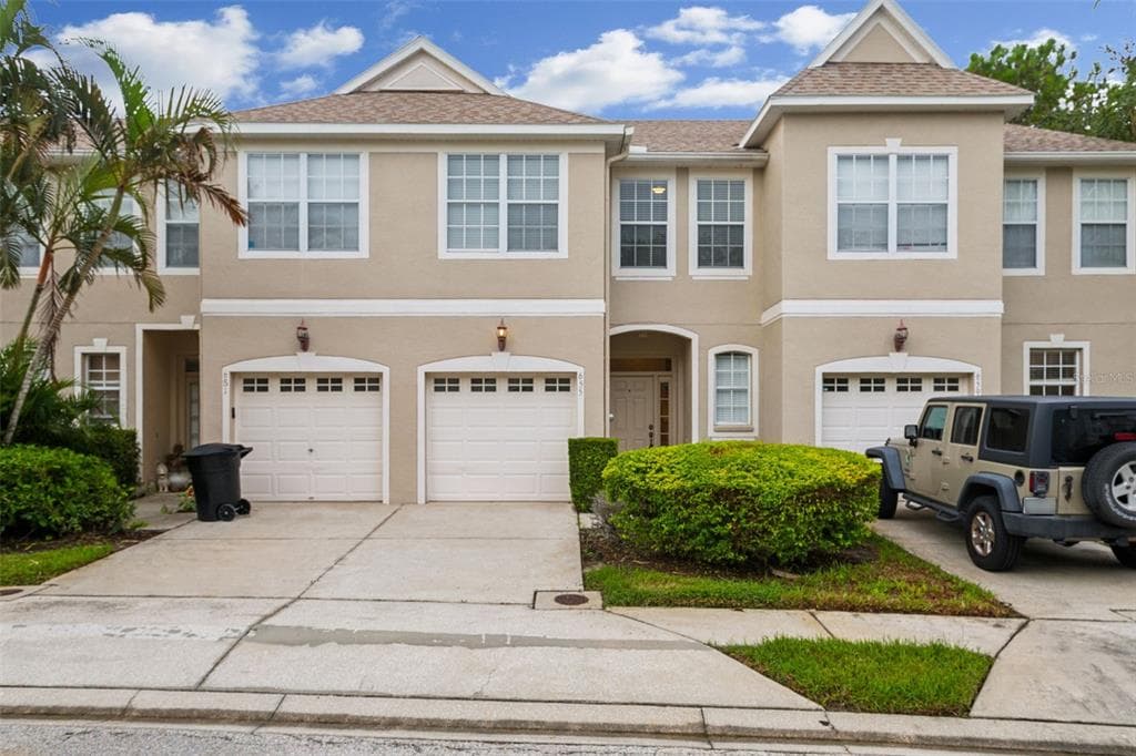 655 VALLANCE WAY NE ST PETERSBURG, FL 33716
