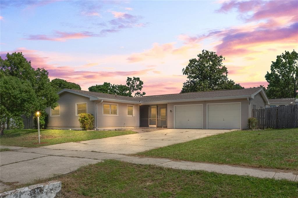 9399 CENTURY DRIVE SPRING HILL, FL 34606