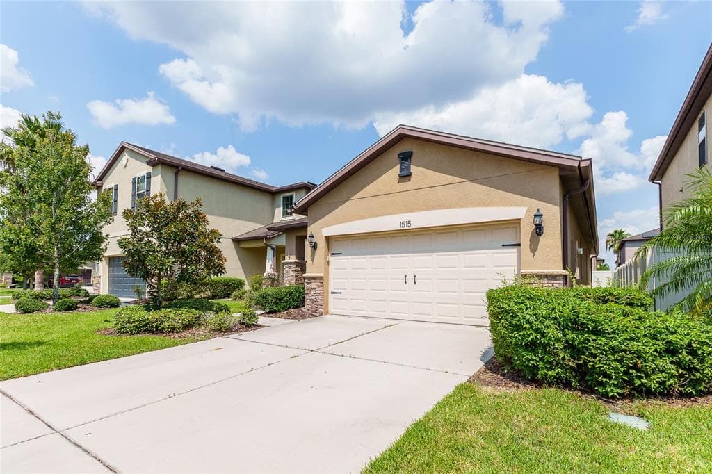 1515 GADSDEN POINT PLACE RUSKIN, FL 33570