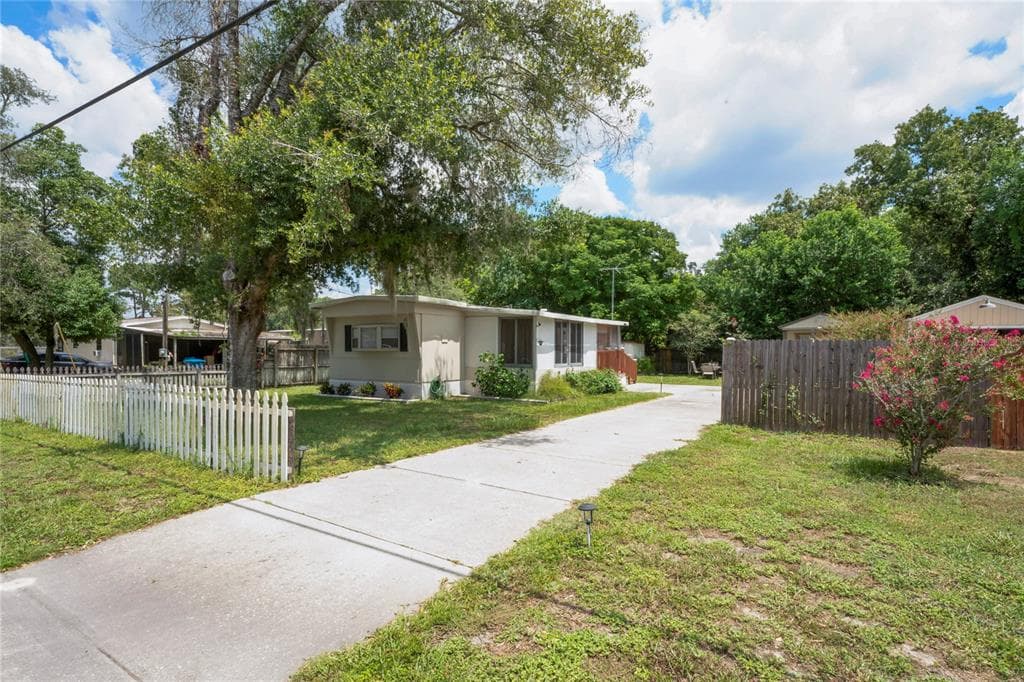 3274 WELSH STREET SPRING HILL, FL 34606