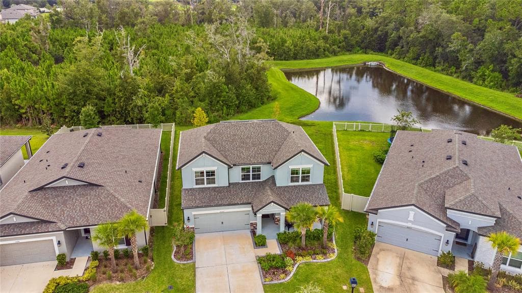 30207 MARQUETTE AVENUE WESLEY CHAPEL, FL 33545