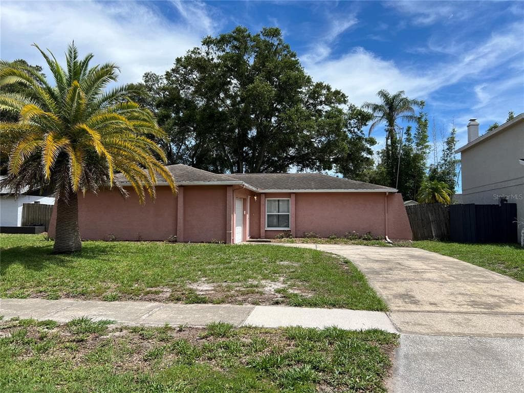 8446 SOMERSET DRIVE LARGO, FL 33773
