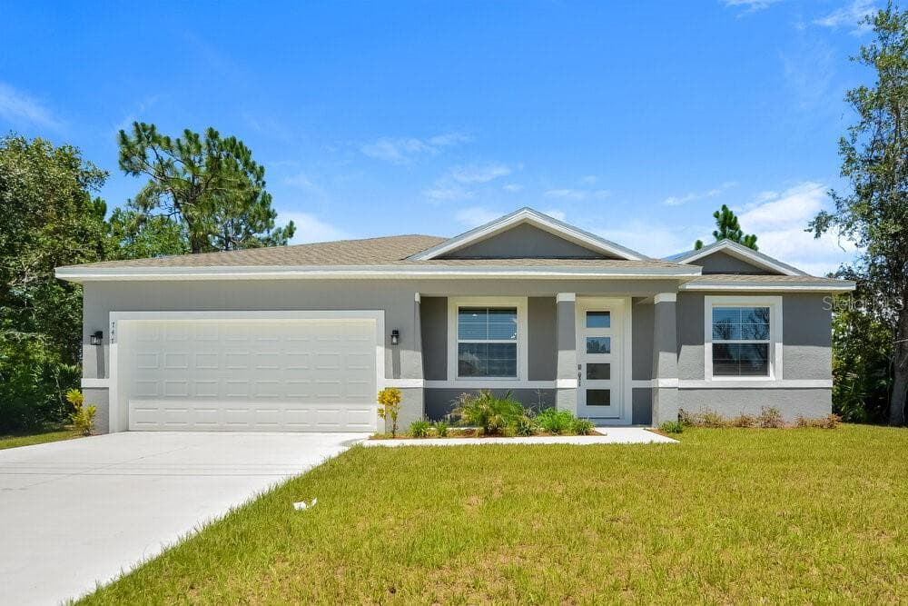 747 PARIS DRIVE KISSIMMEE, FL 34759
