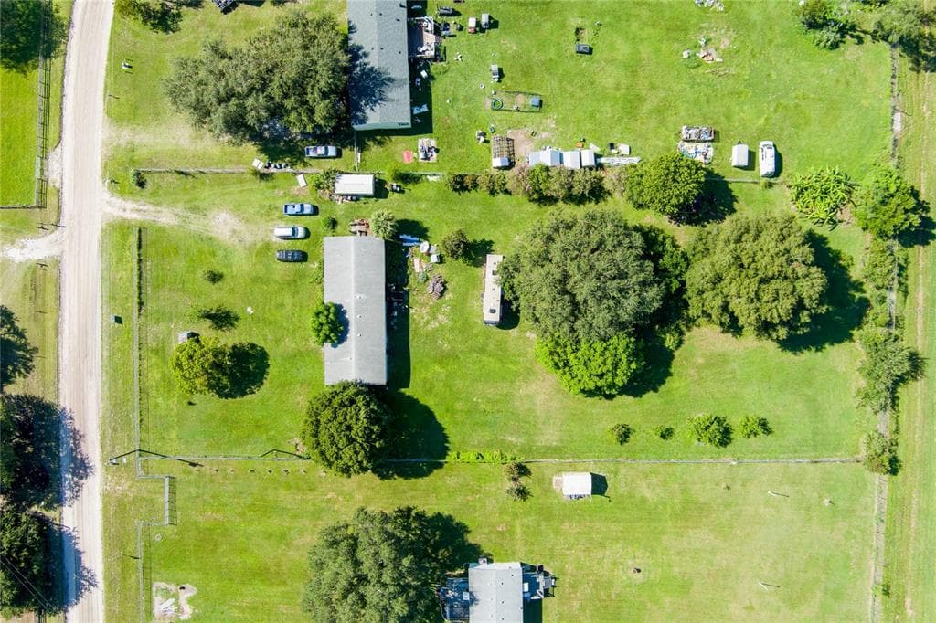 8747 MCKENDREE ROAD WESLEY CHAPEL, FL 33545