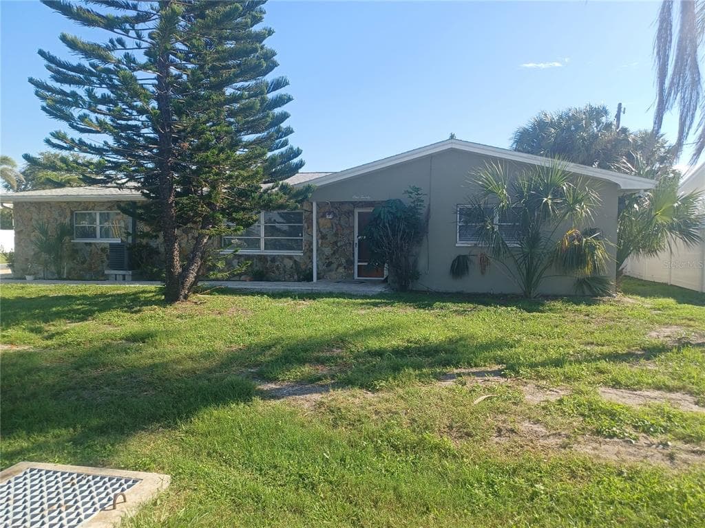 120 CAUSEWAY BOULEVARD BELLEAIR BEACH, FL 33786