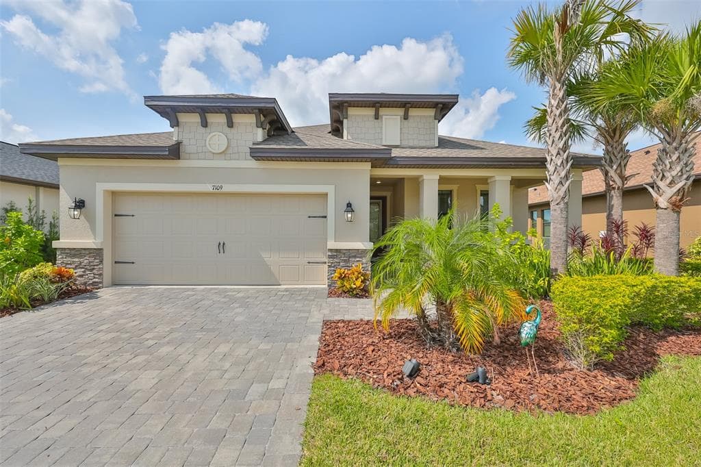 7109 HERON WALK LANE WESLEY CHAPEL, FL 33545