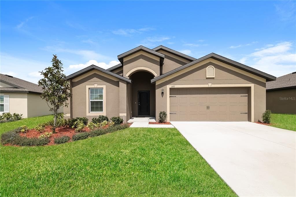 1571 SWAN LAKE CIRCLE DUNDEE, FL 33838