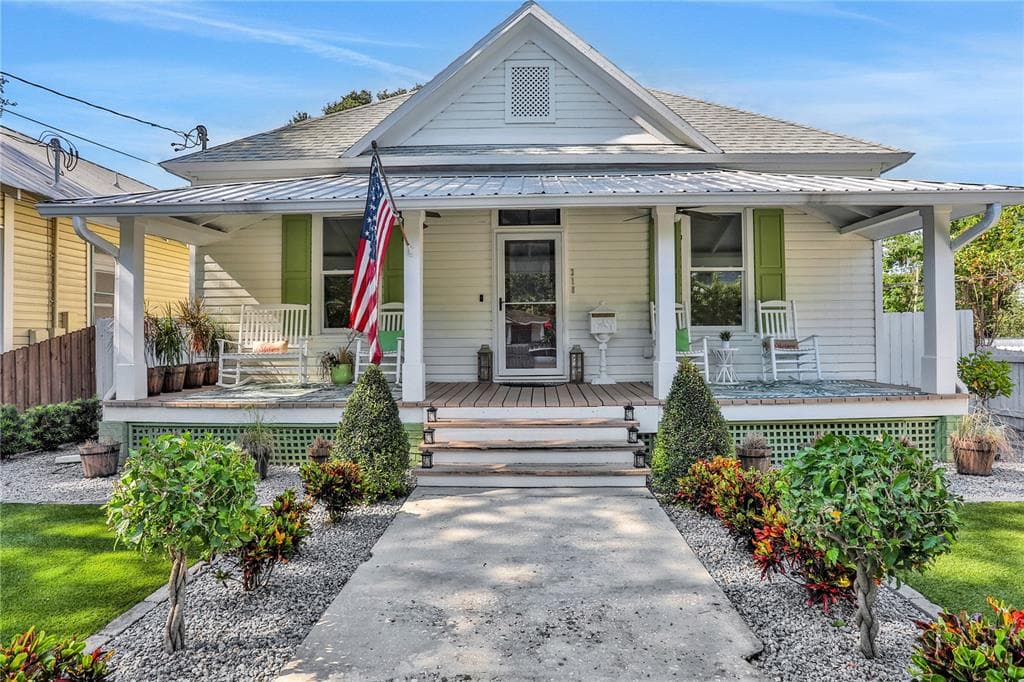 318 E FRANCES AVENUE TAMPA, FL 33602