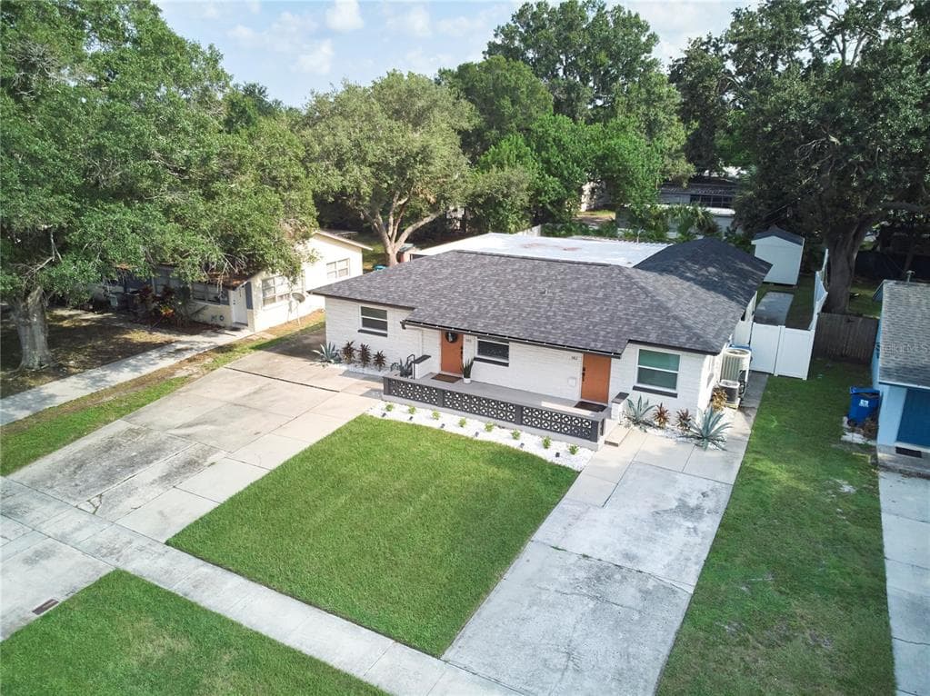 580/582 73RD AVENUE N ST PETERSBURG, FL 33702