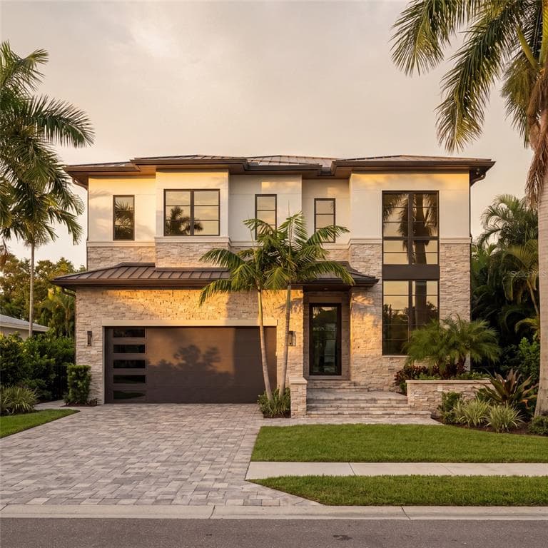 2201 N GLENWOOD DRIVE TAMPA, FL 33602
