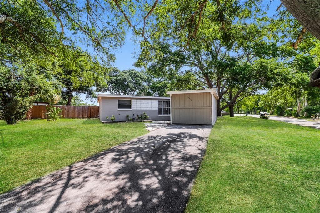 9401 84TH STREET SEMINOLE, FL 33777