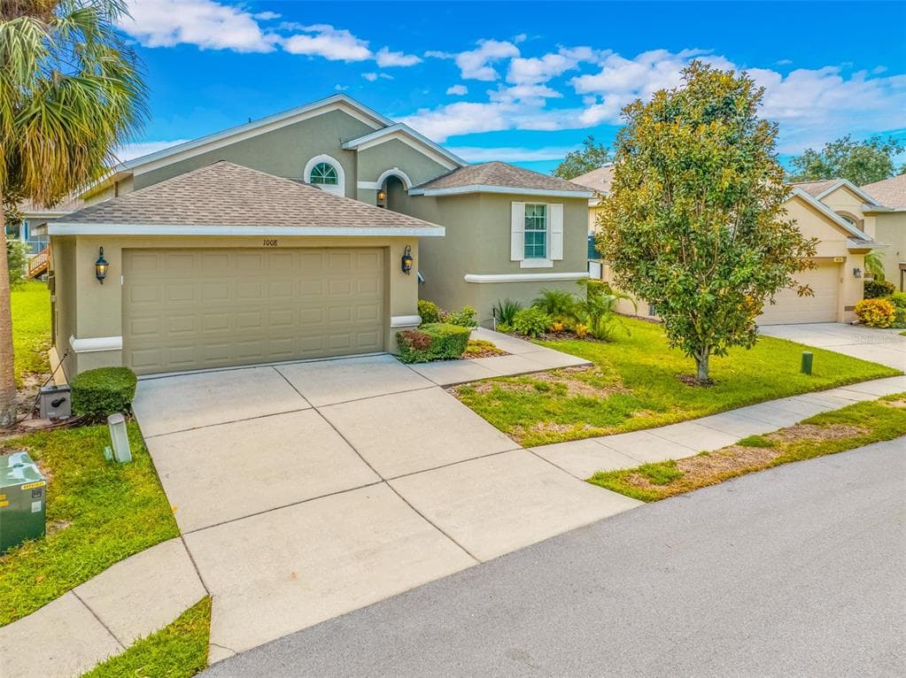 1008 BLUE HERON WAY TARPON SPRINGS, FL 34689