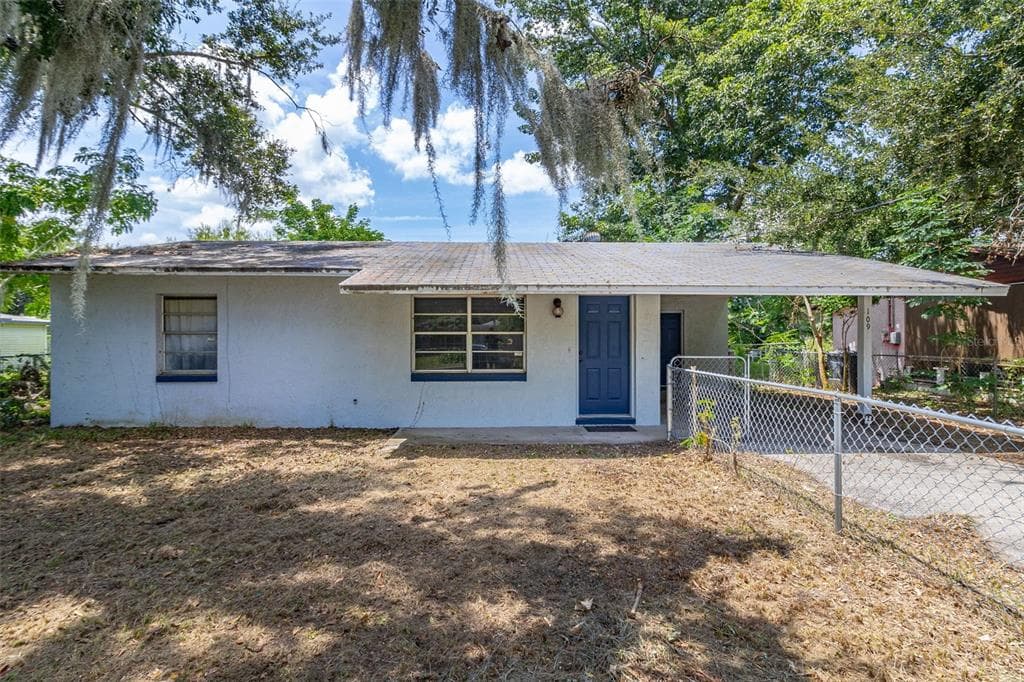 109 HERRICK STREET AUBURNDALE, FL 33823