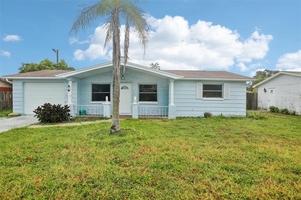 3235 HUNTINGTON ROAD HOLIDAY, FL 34691