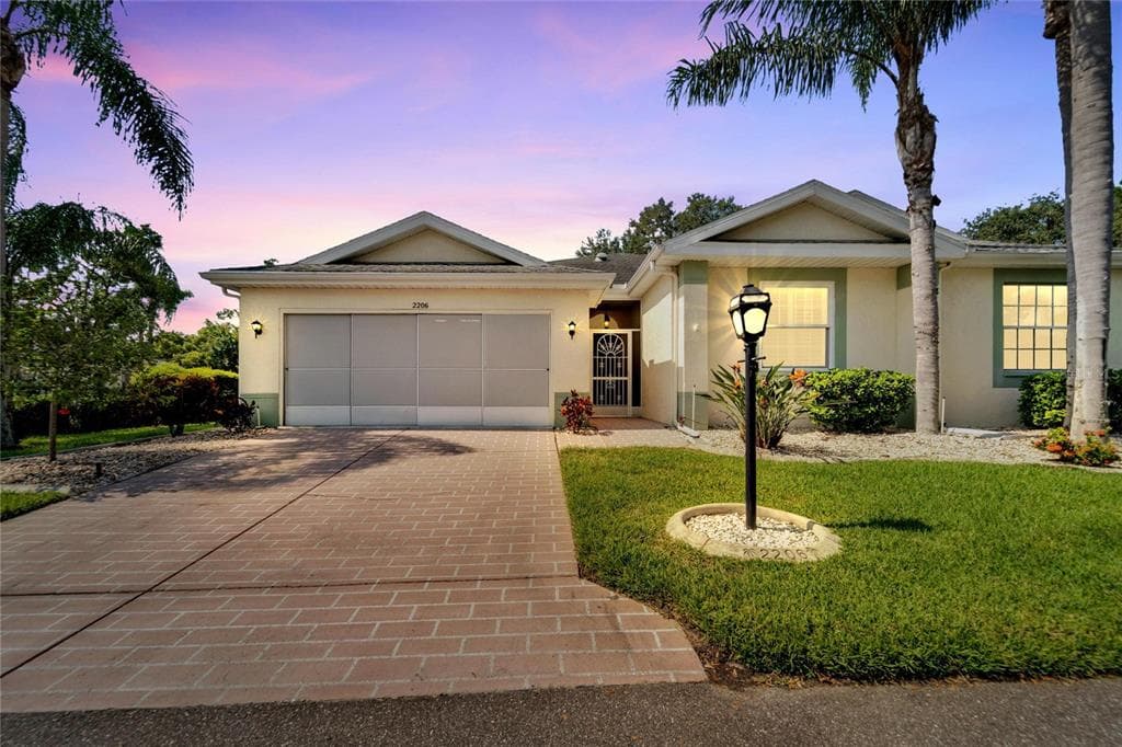 2206 MAYFIELD PALMS LANE UNIT 69 SUN CITY CENTER, FL 33573