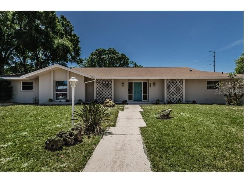 3676 29TH AVENUE S ST PETERSBURG, FL 33711