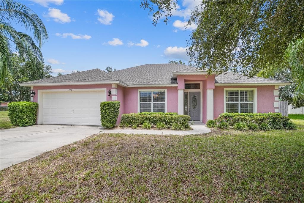 350 WEATHER WOOD COURT LEESBURG, FL 34748