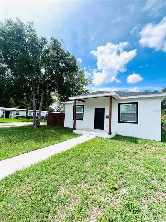 1744 38TH STREET S ST PETERSBURG, FL 33711