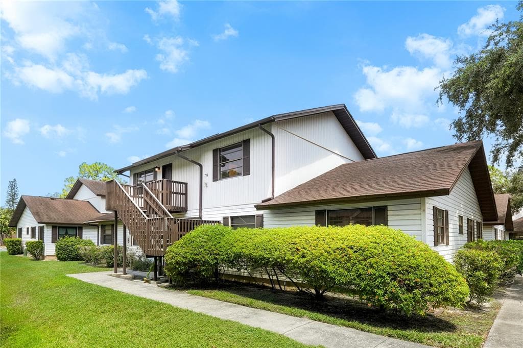 4961 91ST AVENUE N UNIT 3 PINELLAS PARK, FL 33782