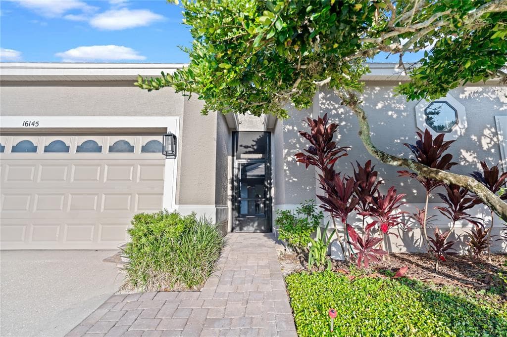 16145 CRAIGEND PLACE ODESSA, FL 33556