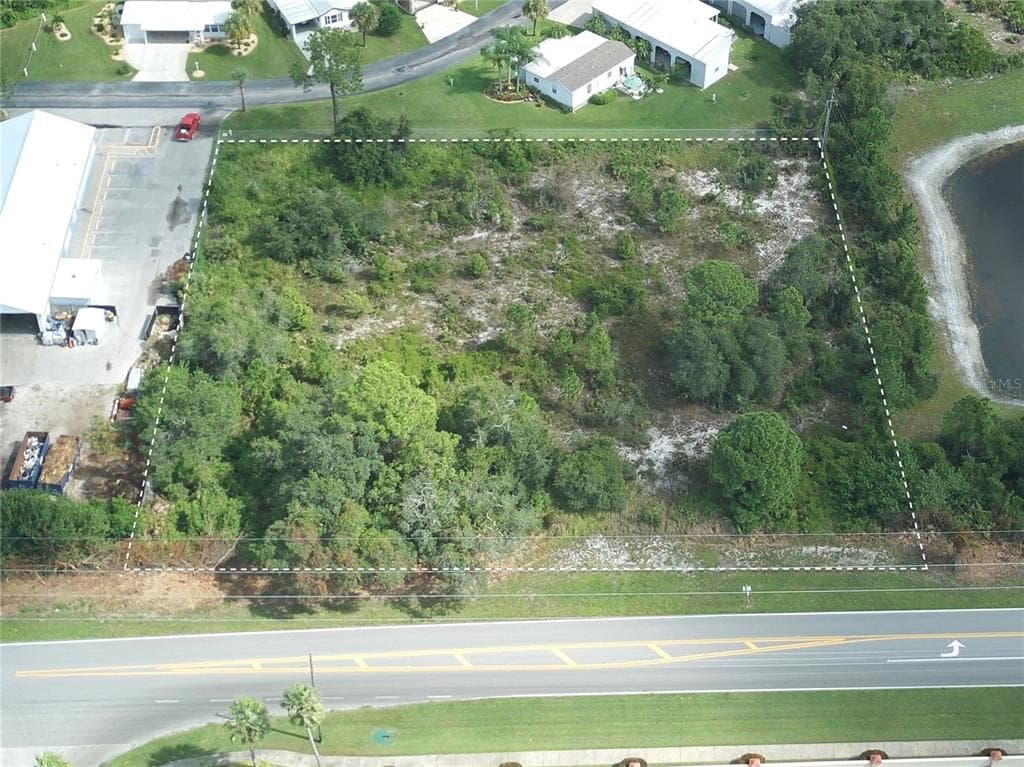4208 SCHUMACHER ROAD SEBRING, FL 33872