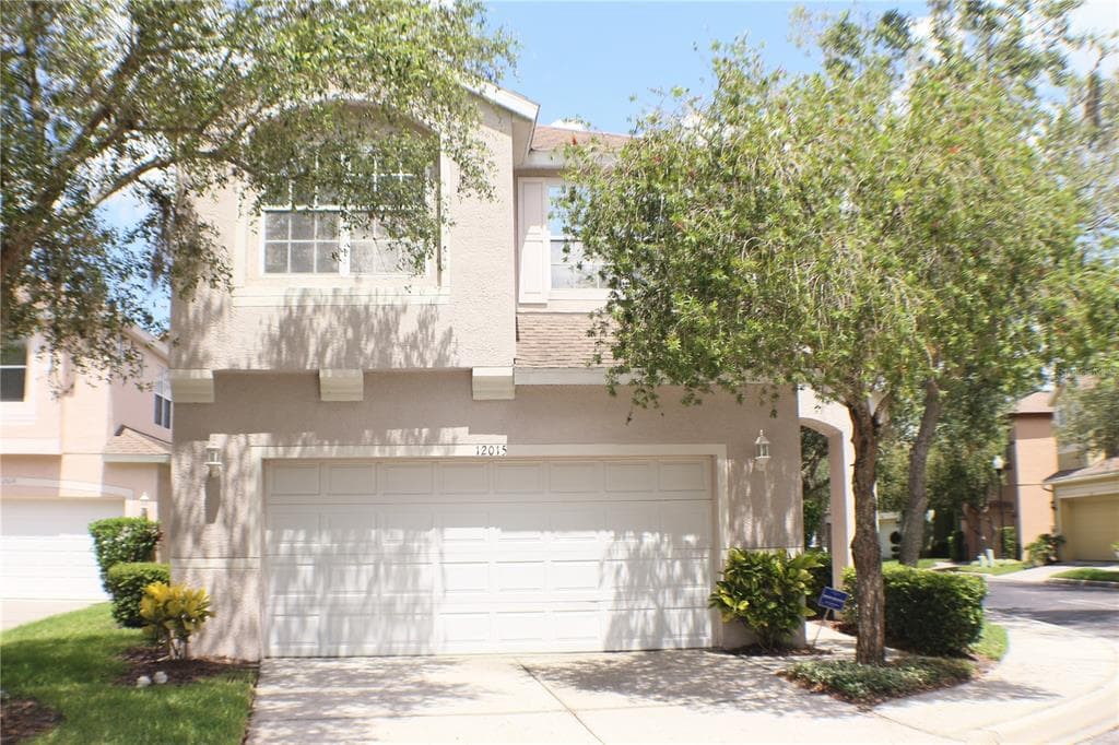 12015 DEACONS CROFT LANE TAMPA, FL 33626