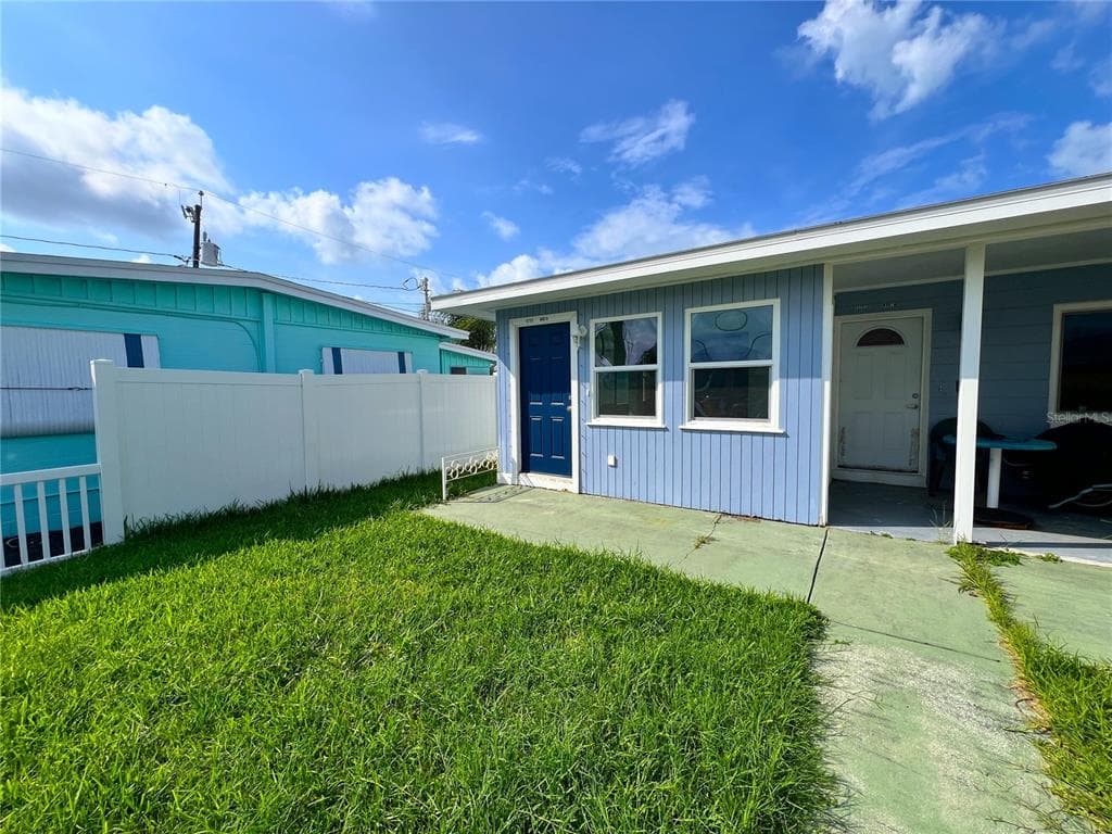 13202 BOCA CIEGA AVENUE UNIT SOUTH MADEIRA BEACH, FL 33708
