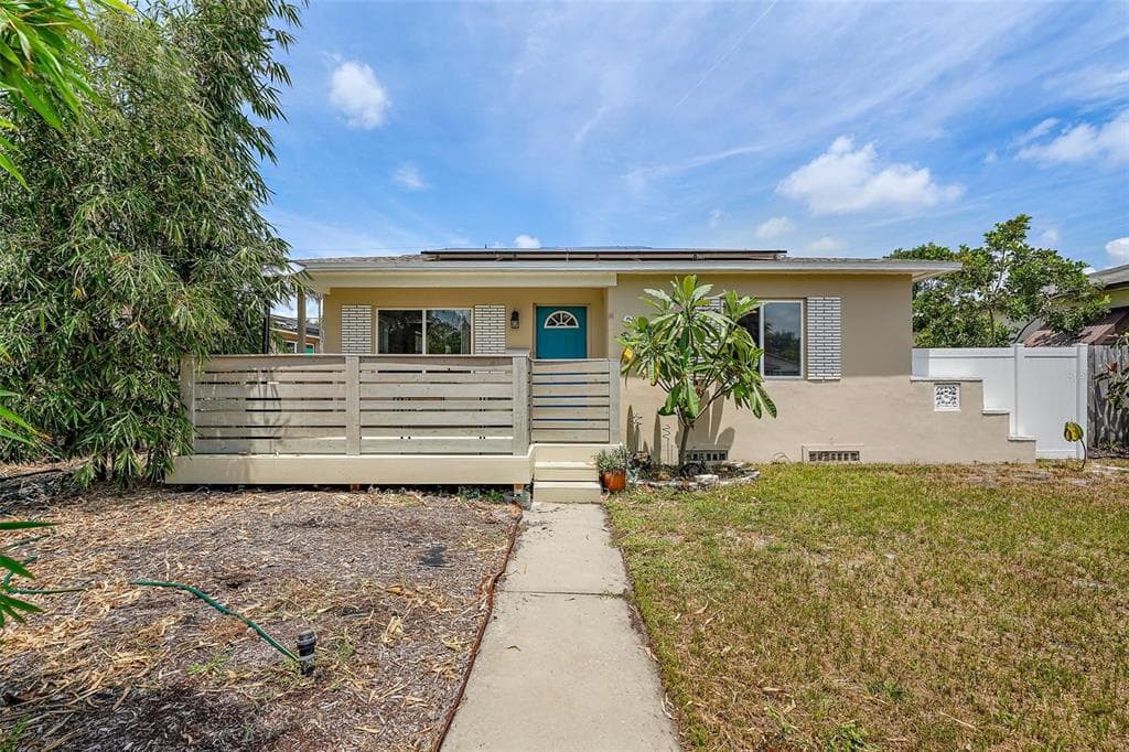 6543 3RD AVENUE S ST PETERSBURG, FL 33707